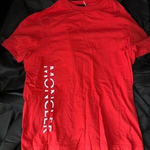 Men’s Moncler T-Shirt Red